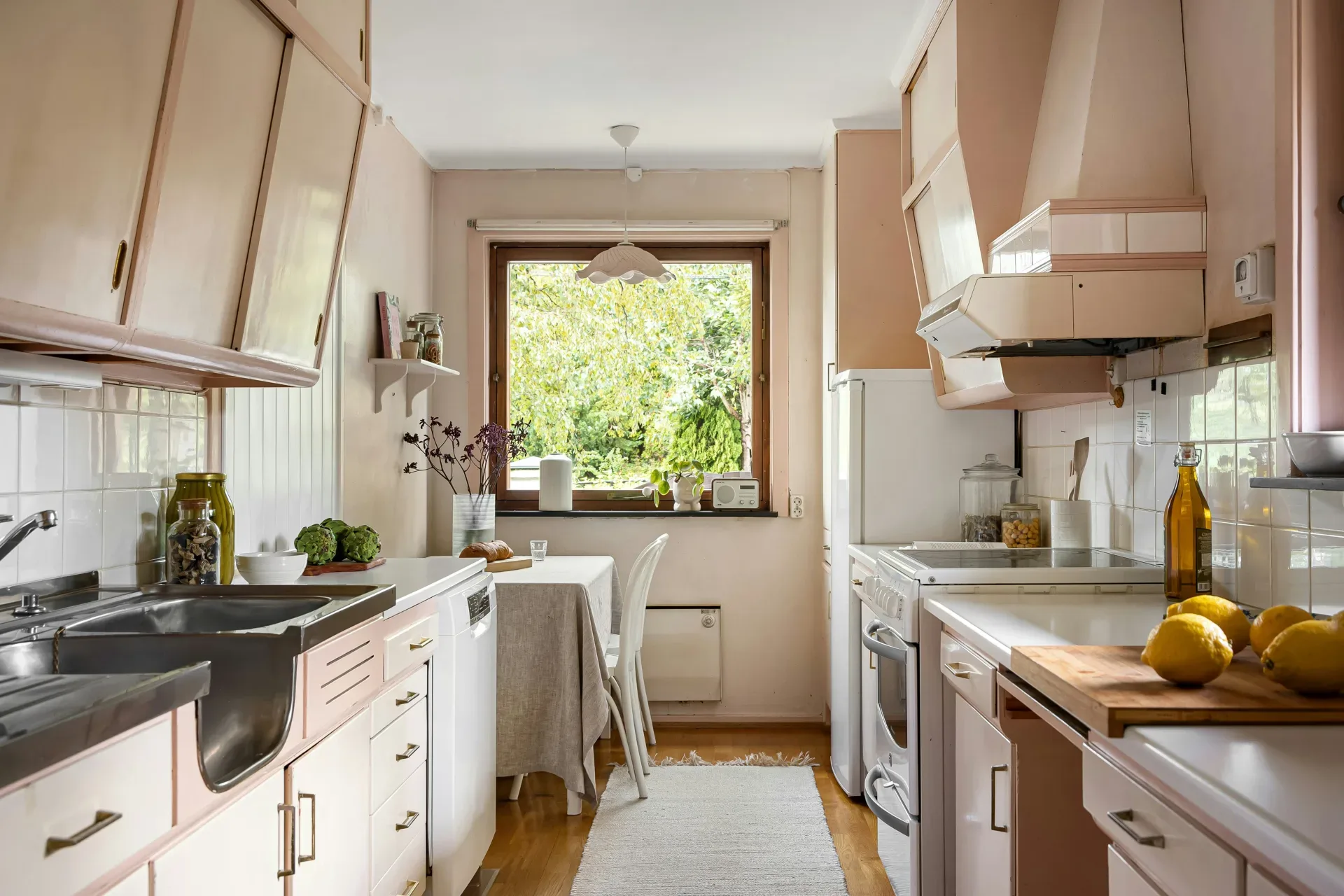 A kitchen filled with lots of counter top space